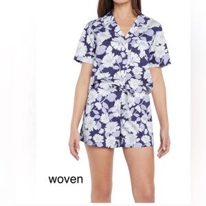 GAP Women’s Cotton Poplin Lightweight Woven Pajama Set Short Sleeve Top & Shorts